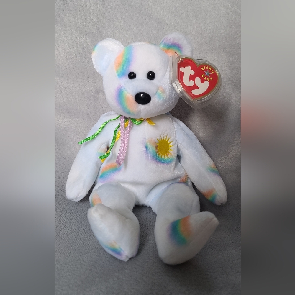 2001 Cheery TY Beanie Baby